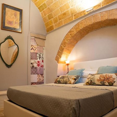 Lithos Guest Room Барлетта Экстерьер фото