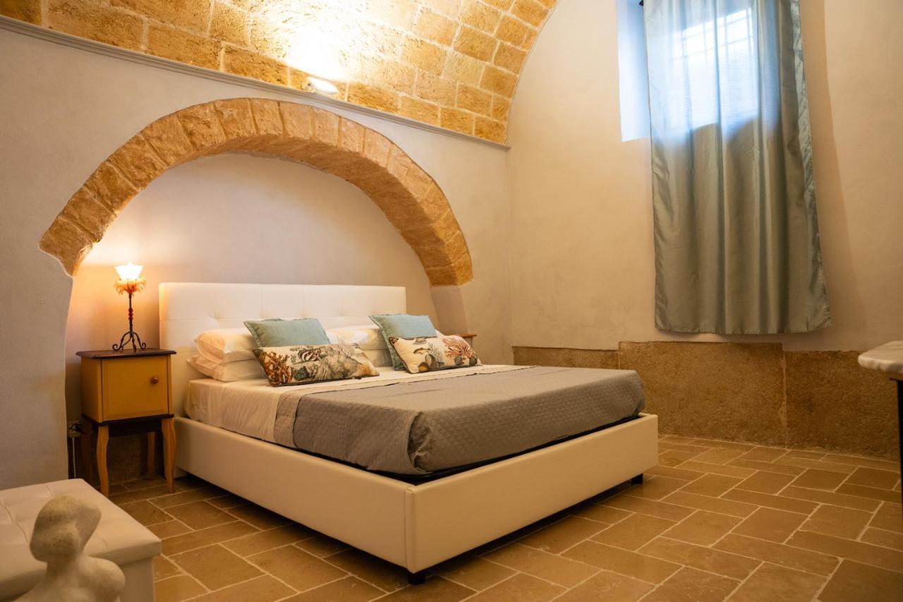 Lithos Guest Room Барлетта Экстерьер фото